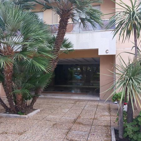 Rez-De-Jardin Grand Studio Appartement Cros-de-Cagnes Buitenkant foto