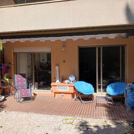 Rez-De-Jardin Grand Studio Appartement Cros-de-Cagnes Buitenkant foto