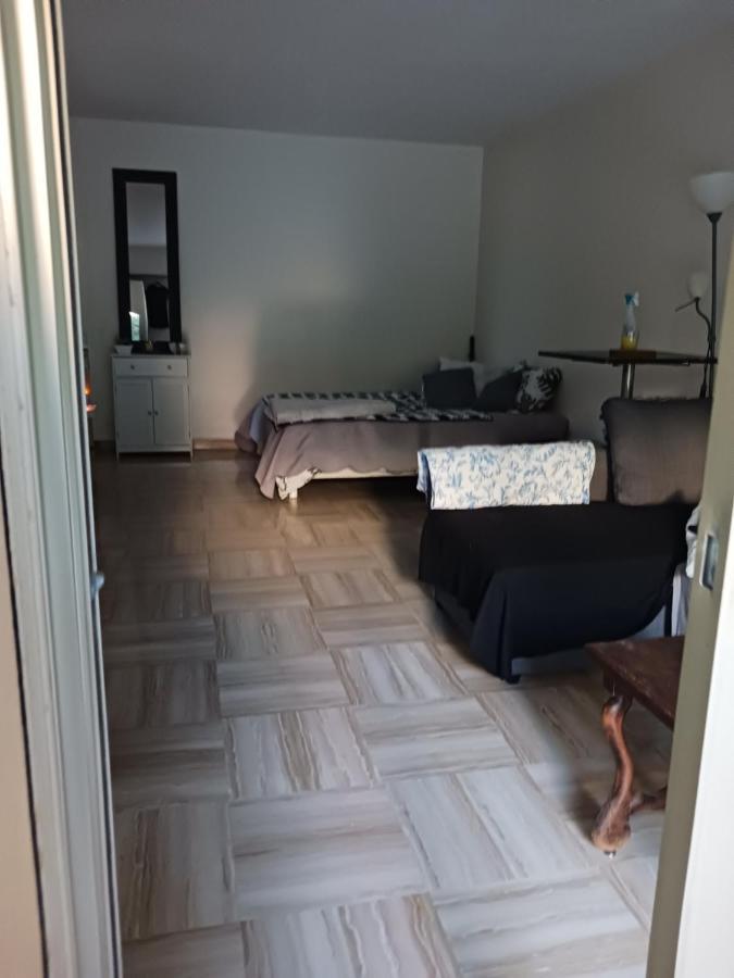 Rez-De-Jardin Grand Studio Appartement Cros-de-Cagnes Buitenkant foto